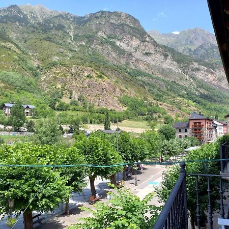 Bpirineos-Parque Los Tilos 1 Бенаск Екстериор снимка